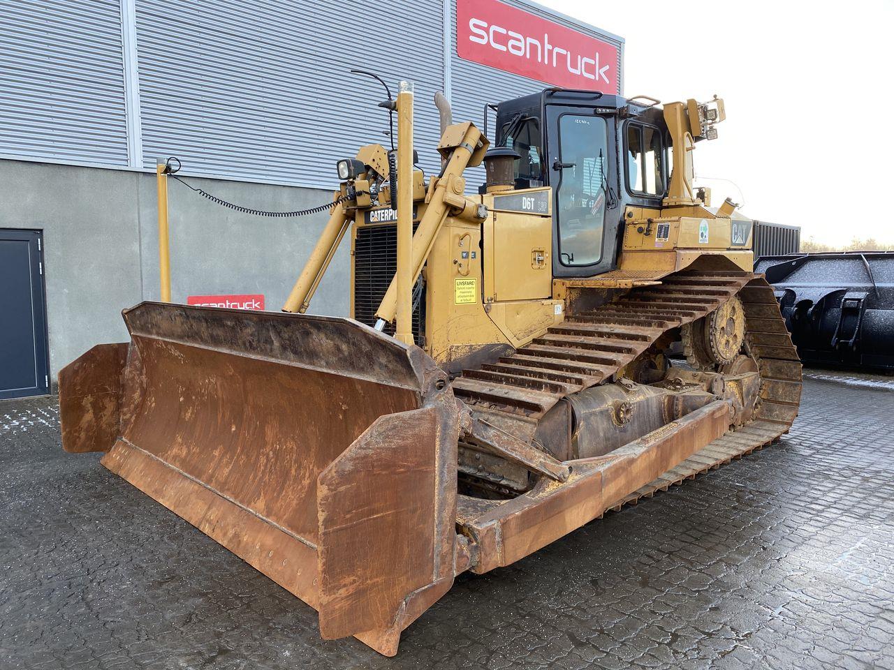 Caterpillar D6T LGP
