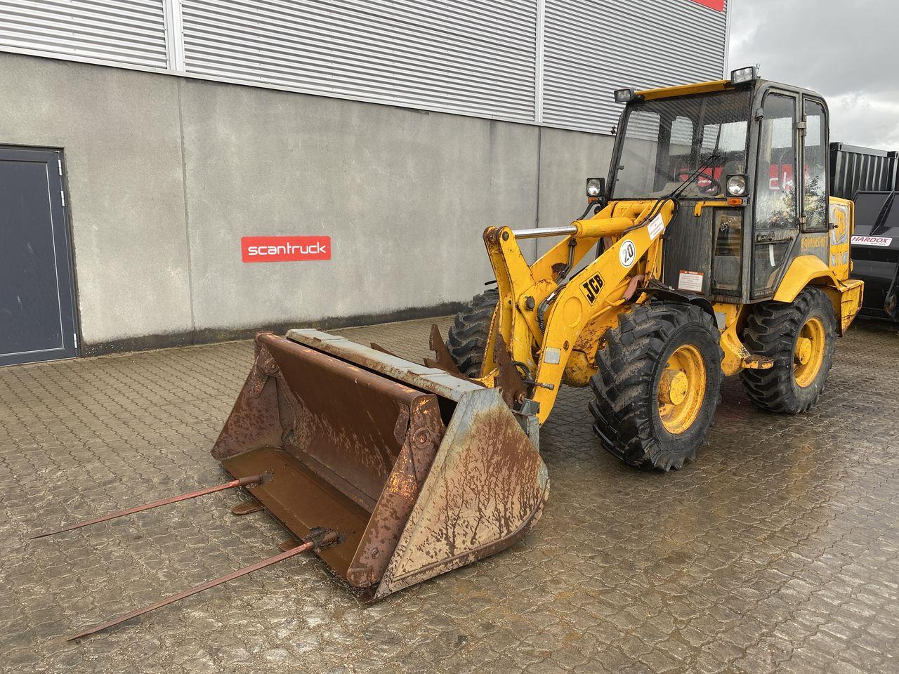 JCB 407