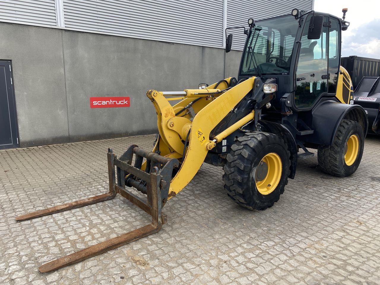 Komatsu Komatsu WA100-7