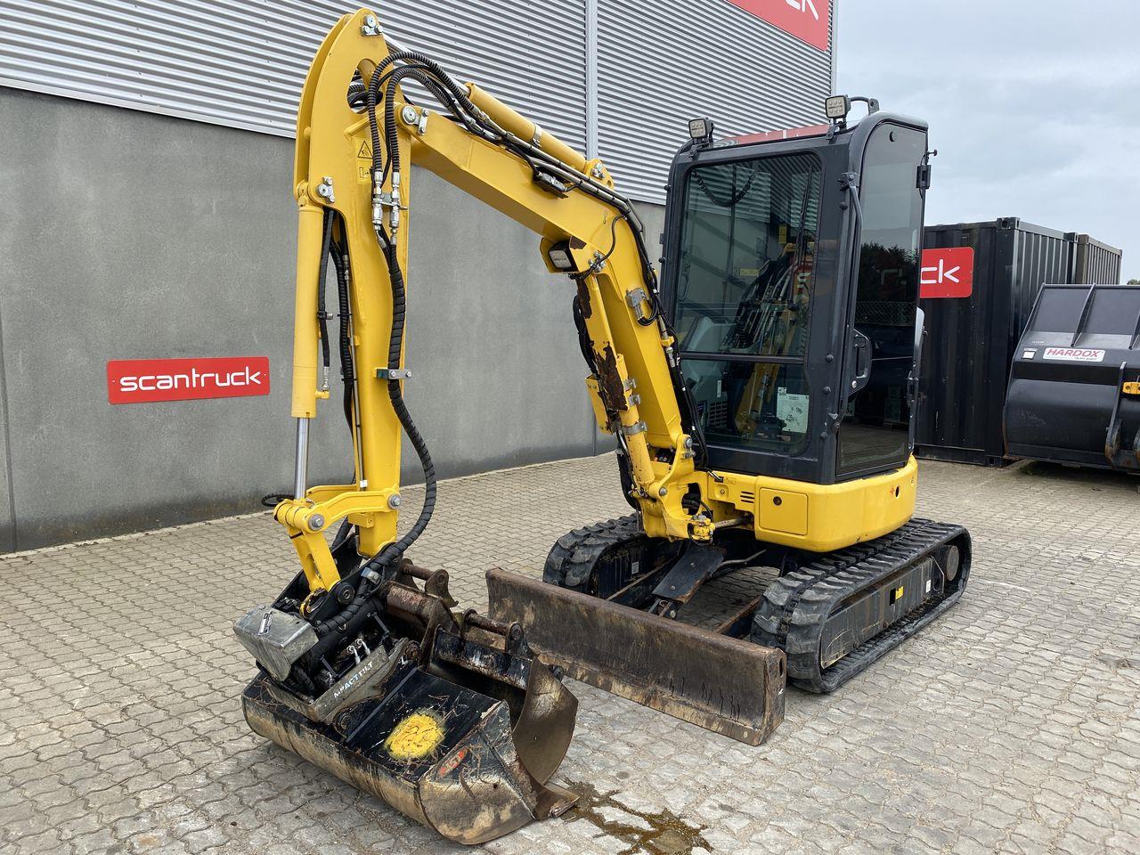 Komatsu Komatsu PC26MR-5