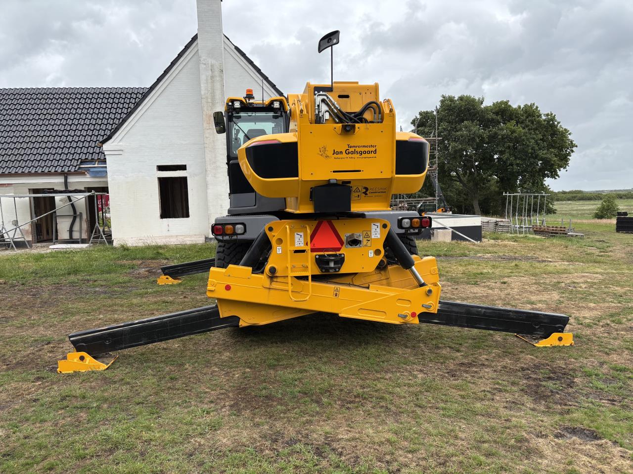 JCB 555-260R
