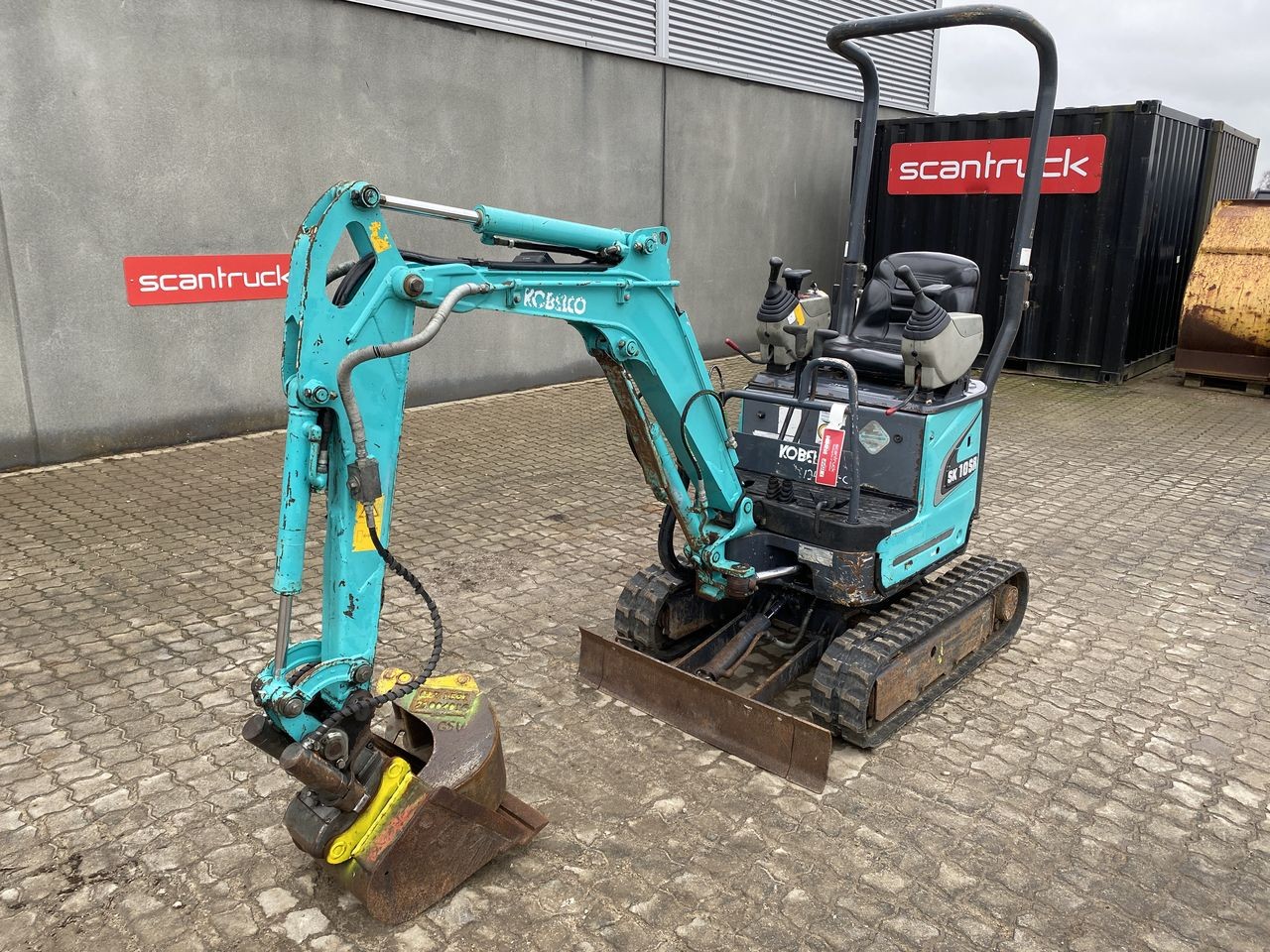 Kobelco SK10SR-2