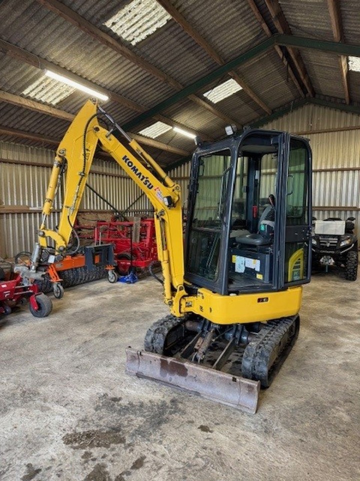 Komatsu PC16R-3HS PROP