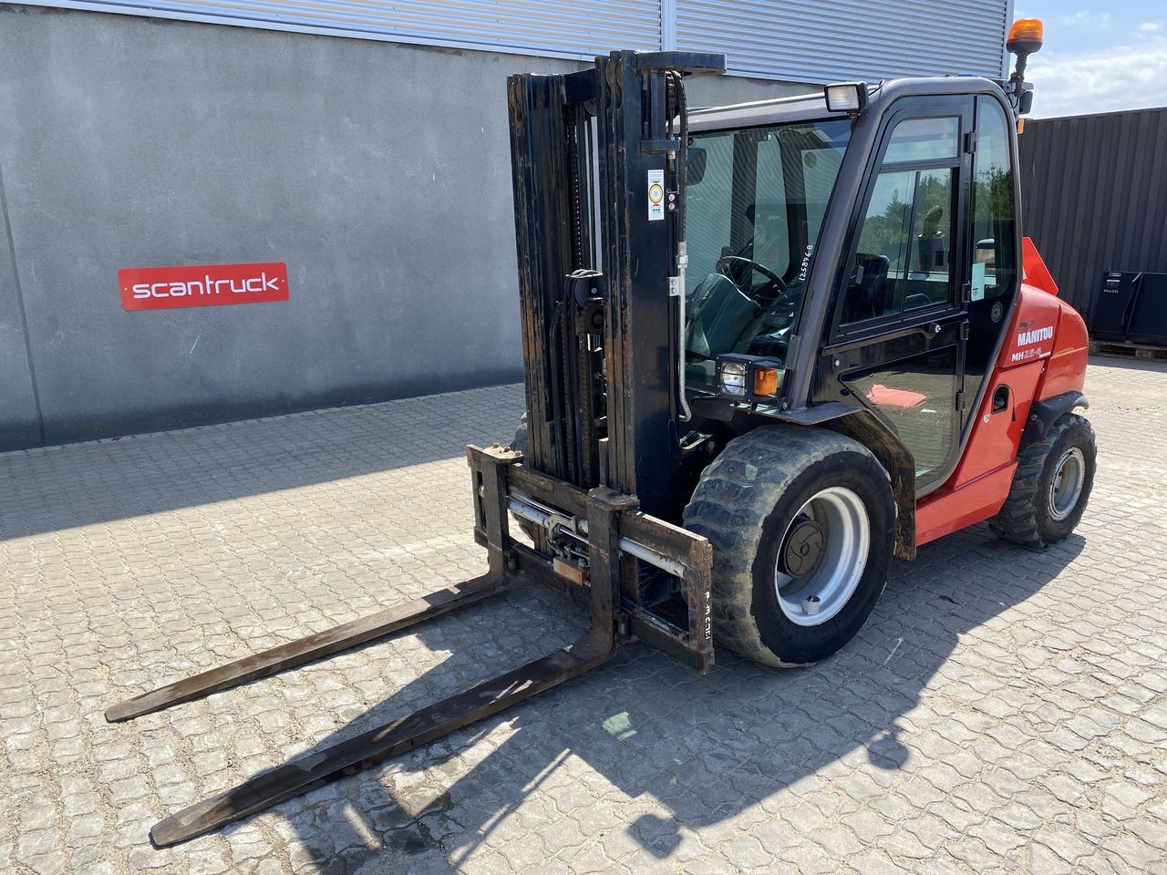 Manitou MH25-4