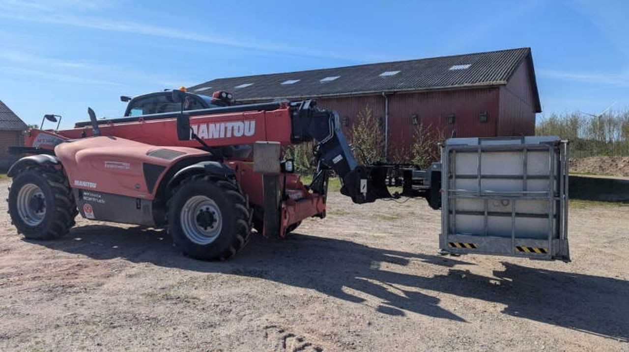 Manitou MT1440A ST3B