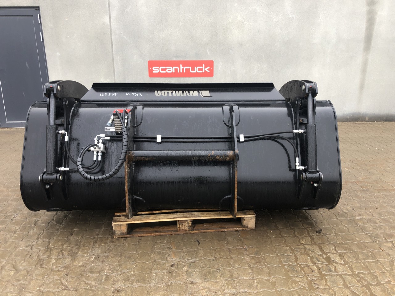 Overfaldsskovl - CBG2450/1700MS